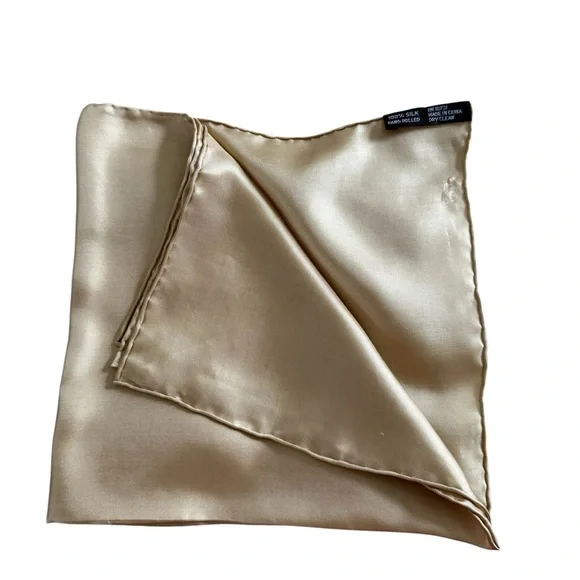 Bundle Five Luxurious Silk Pocket Square - Picture 10 of 12